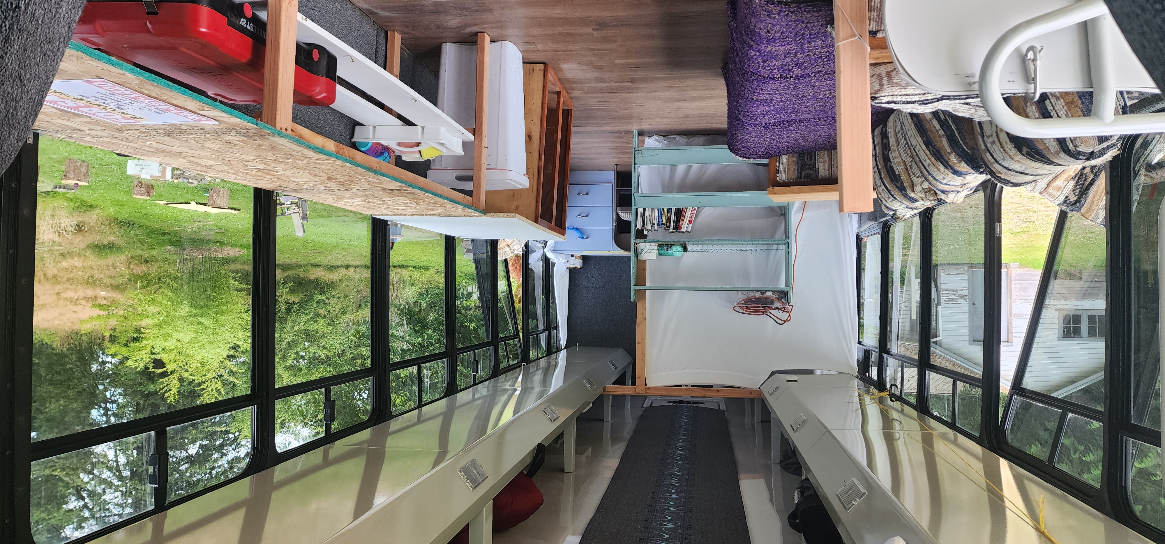 2007 GMC C5500 party bus interior